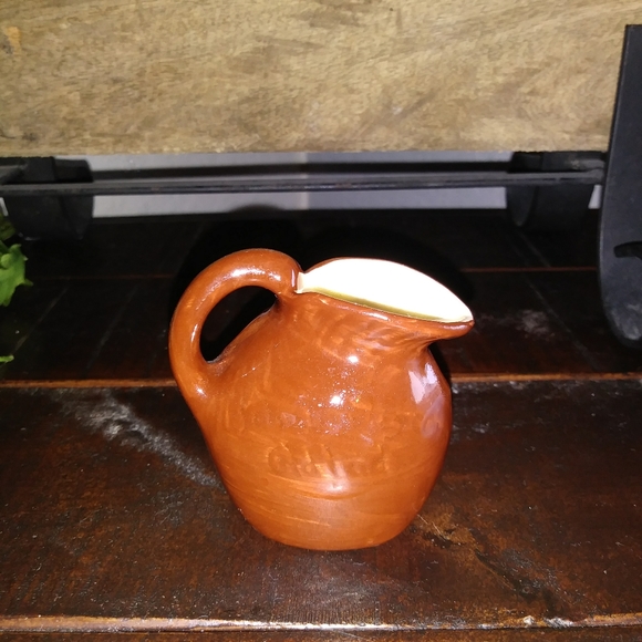Royal Dalton mini pitcher - Picture 2 of 5